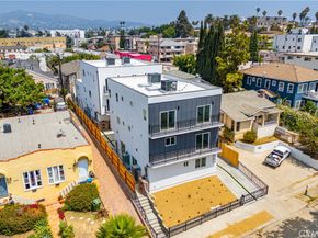 4513 Rosewood, Los Angeles CA 90004