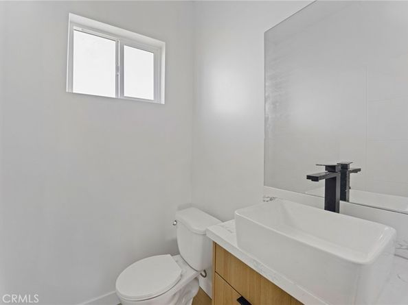 4513 Rosewood, Los Angeles CA 90004