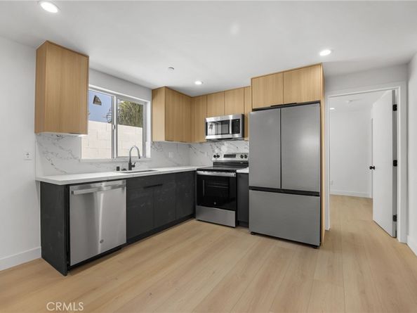 4513 Rosewood, Los Angeles CA 90004