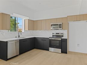 4513 Rosewood, Los Angeles CA 90004