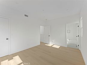 4513 Rosewood, Los Angeles CA 90004