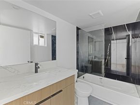 4513 Rosewood, Los Angeles CA 90004