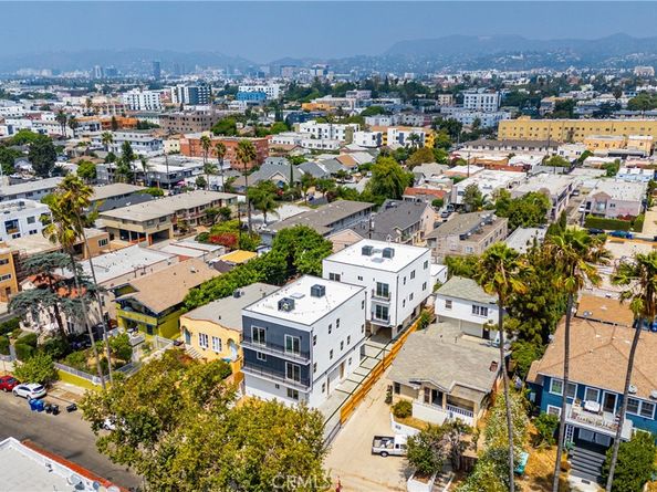 4513 Rosewood, Los Angeles CA 90004