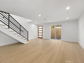 4513 Rosewood, Los Angeles CA 90004