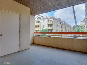 941 W Carson Street 106, Torrance CA 90502