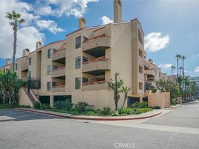 941 W Carson Street 106, Torrance CA 90502