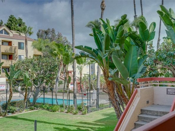 941 W Carson Street 106, Torrance CA 90502