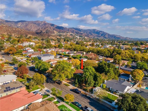 702 E Fairmount Road, Burbank CA 91501