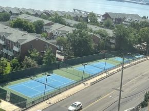 7002 Blvd East 22D, Guttenberg NJ 07093