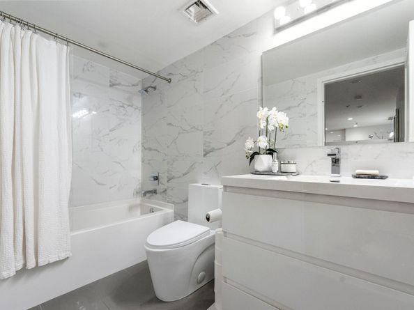 700 1st St 13 M, Hoboken NJ 07030