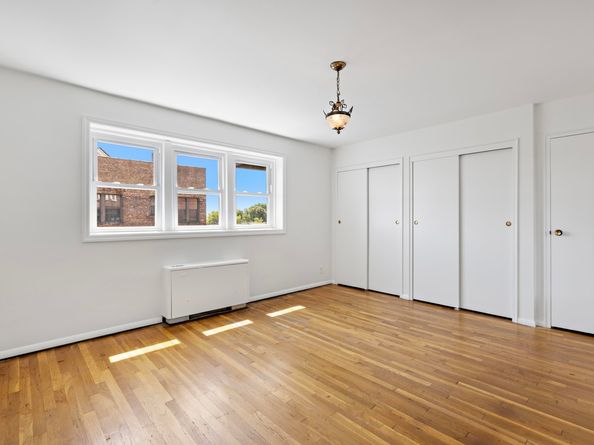 70 West 32nd St 4D, Bayonne NJ 07002