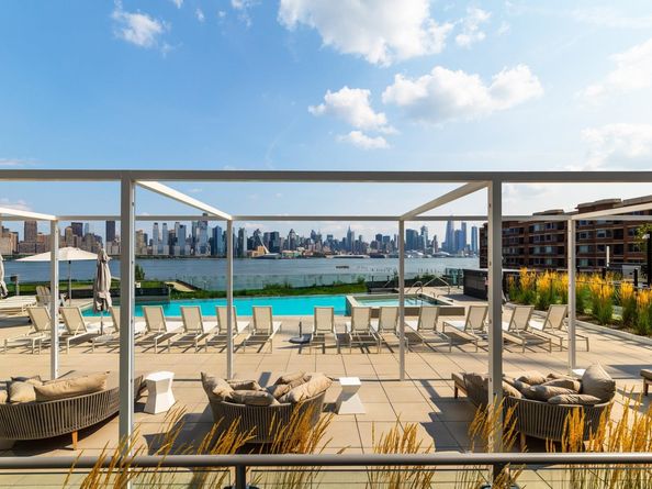 9 Avenue At Port Imperial 405, West New York NJ 07093