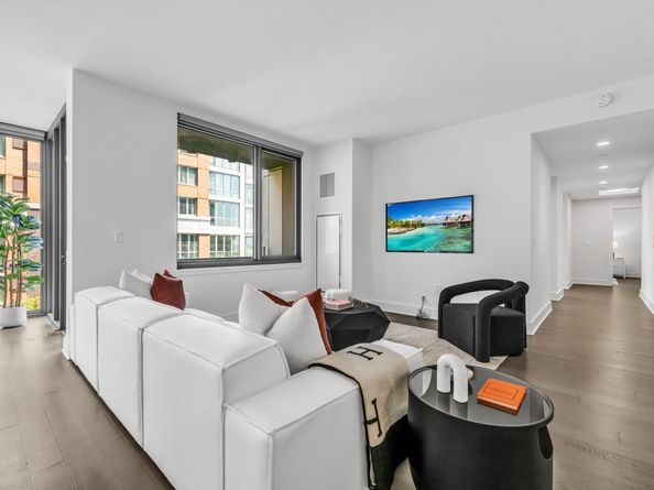 9 Avenue At Port Imperial 405, West New York NJ 07093