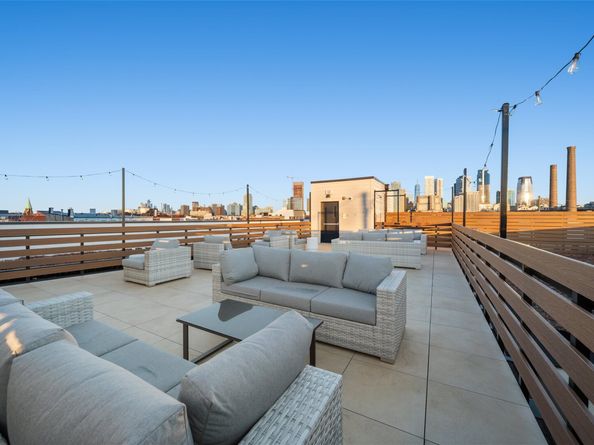 391 1st St 2D, Jersey City NJ 07302