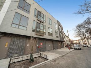 391 1st St 2D, Jersey City NJ 07302