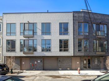 391 1st St