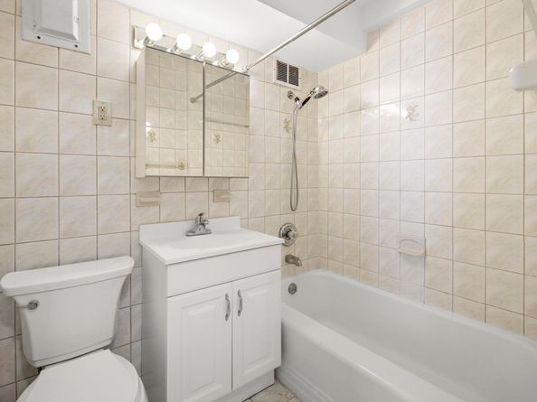 6515 Blvd East 4K, West New York NJ 07093