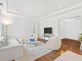 250 Henley Pl 206, Weehawken NJ 07086