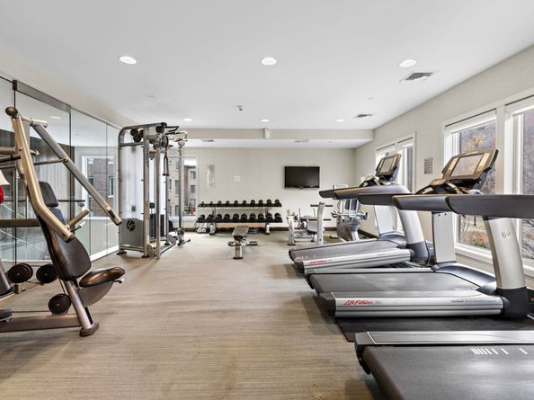 250 Henley Pl 206, Weehawken NJ 07086