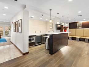250 Henley Pl 206, Weehawken NJ 07086