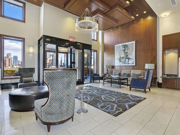 250 Henley Pl 206, Weehawken NJ 07086