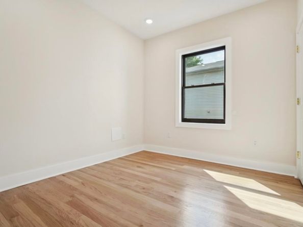 247 Harrison Ave, Jersey City NJ 07304
