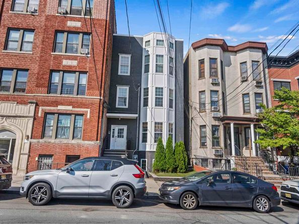 84 Manhattan Ave 2, Jersey City NJ 07307