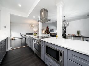 203 Shearwater Ct West 51, Jersey City NJ 07305