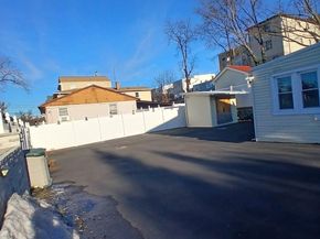 1212 89th St, North Bergen NJ 07047
