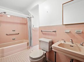 97 Riverview Dr, Cliffside Park NJ 07010