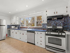 97 Riverview Dr, Cliffside Park NJ 07010