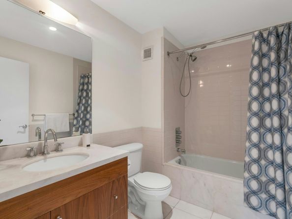 3219 City Pl 3219, Edgewater NJ 07020