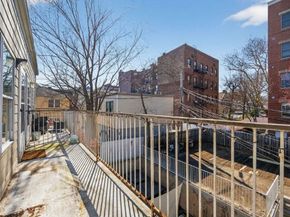 673 Bergen Ave 2D AKA 204, Jersey City NJ 07304