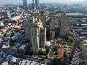 4 Beacon Way 303, Jersey City NJ 07304