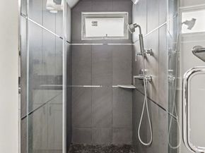 19 78th St, North Bergen NJ 07047