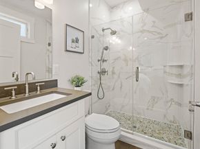 19 78th St, North Bergen NJ 07047