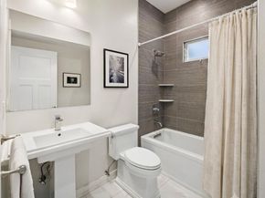 19 78th St, North Bergen NJ 07047