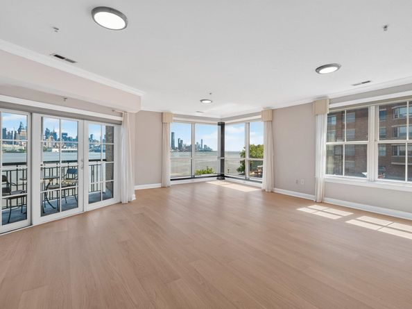 20 Avenue At Port Imperial 233/ 235, West New York NJ 07093