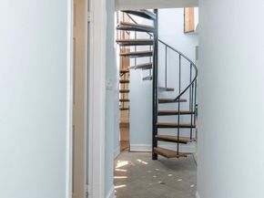 2105 Harmon Cove Tower, Secaucus NJ 07094