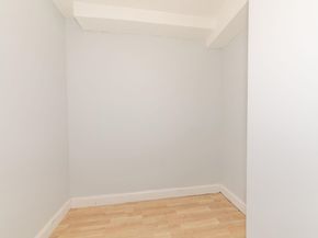 2105 Harmon Cove Tower, Secaucus NJ 07094