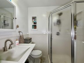 410 Adams St 1R, Hoboken NJ 07030