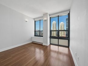 105 Greene St 1901, Jersey City NJ 07302