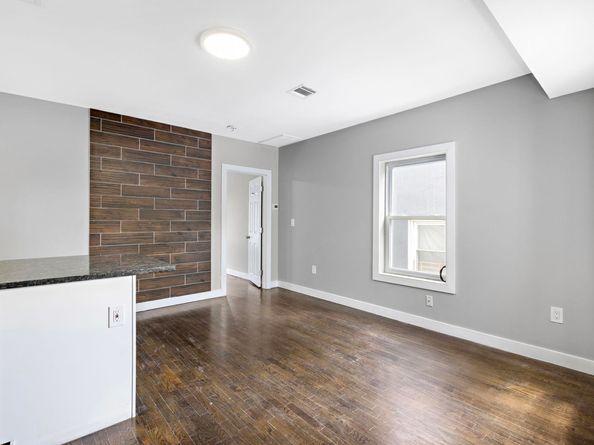 73 Brinkerhoff St, Jersey City NJ 07304