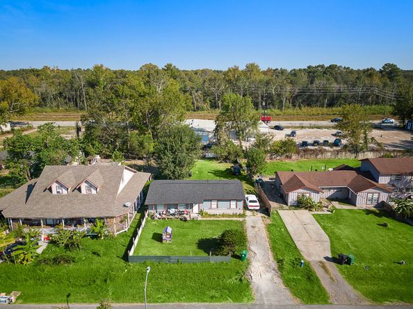 5729 Schutz Street, Houston TX 77032