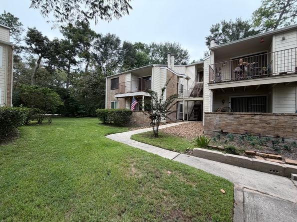 3500 Tangle Brush Drive 65, The Woodlands TX 77381