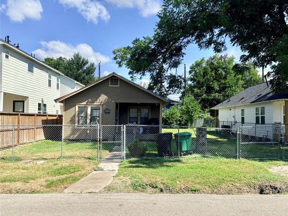 505 Hoffman Street, Houston TX 77020