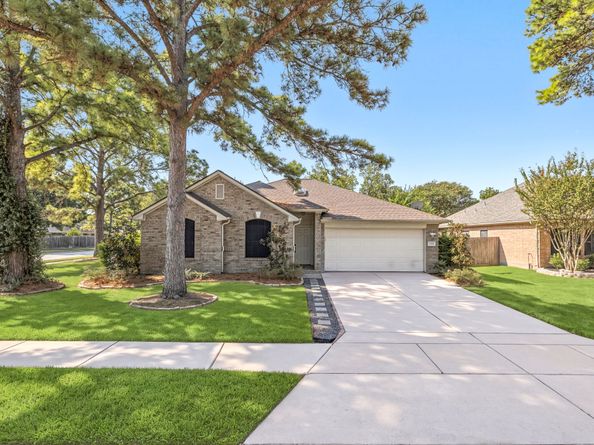 18403 Maple Mill Drive, Cypress TX 77429