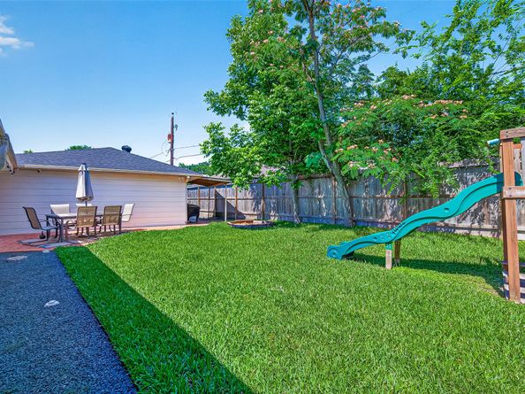 2610 Teague Road, Houston TX 77080