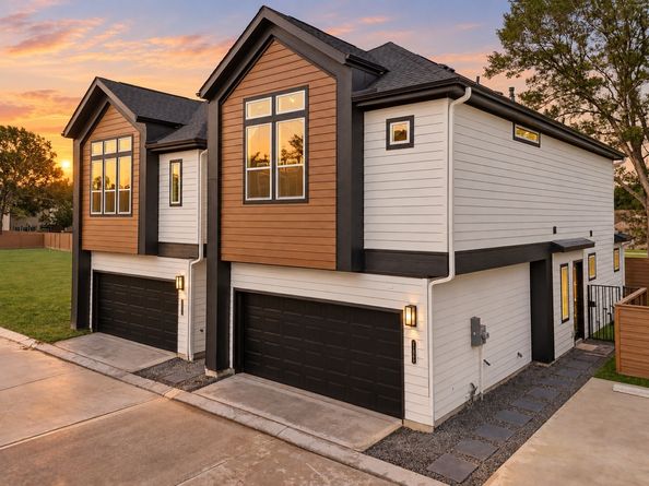 2110 Dewalt Street G, Houston TX 77088