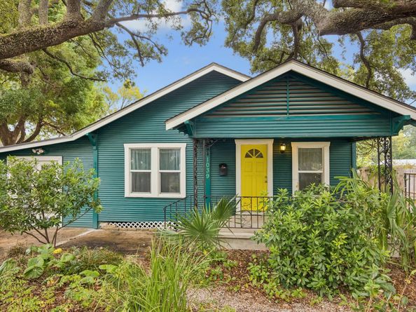 1039 Dunbar Street, Houston TX 77009